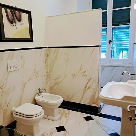 Dora Aurea Guest house