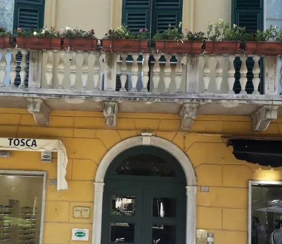 Dora Aurea 3* Levanto